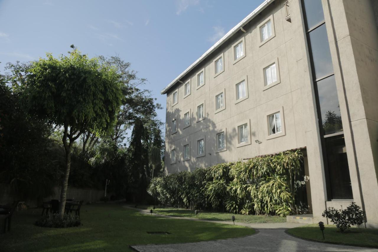 Hotel Gardenia Inn San Salvador Exterior foto
